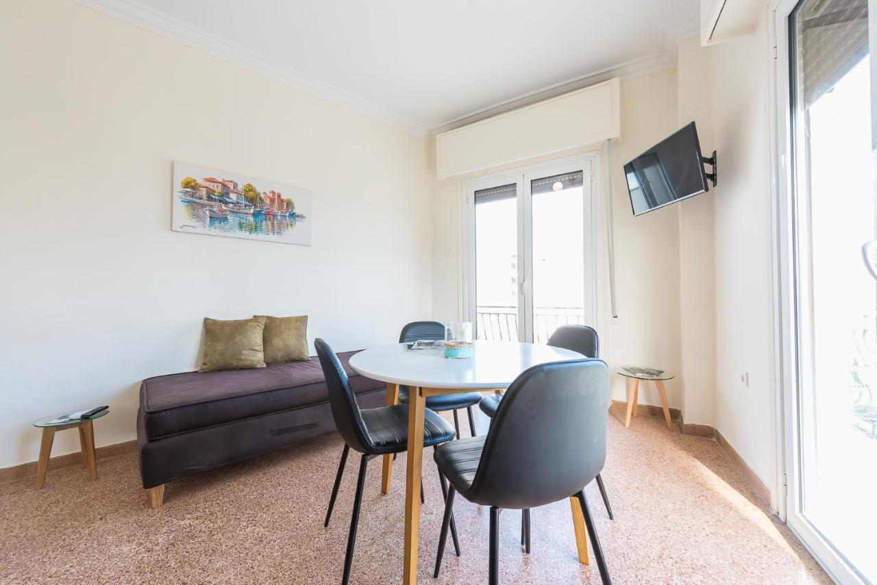 Apartment Super Paradise Athens